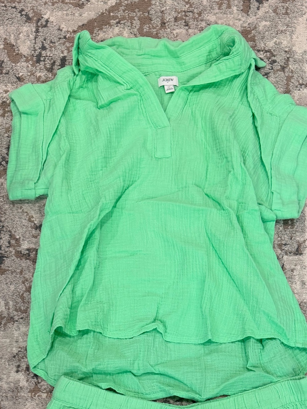 Gauze Popover Top - Picture 3 of 4